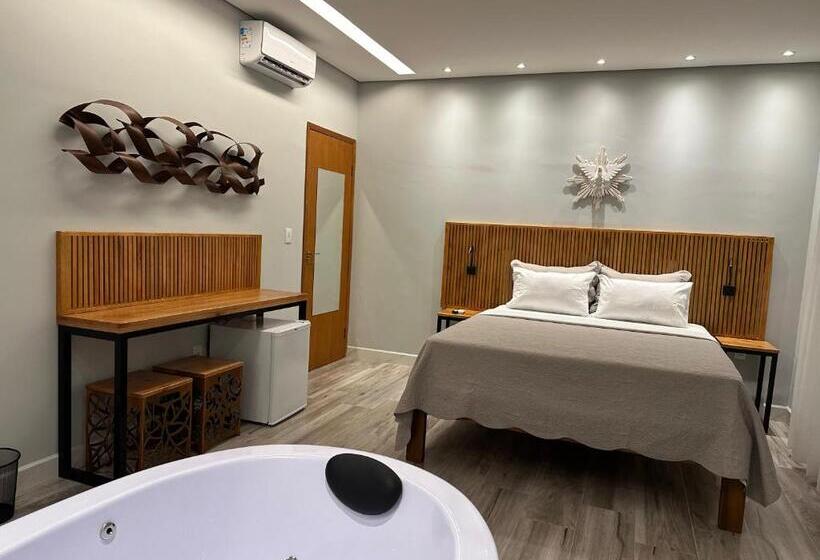 デラックスルーム, Pousada Maria Monteiro Tiradentes