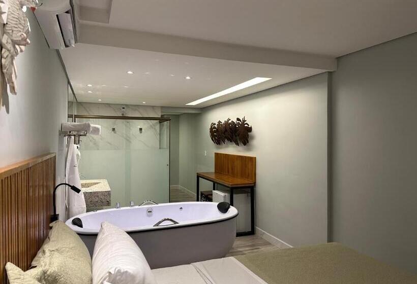 キングサイズベッドのスタンダードルーム, Pousada Maria Monteiro Tiradentes