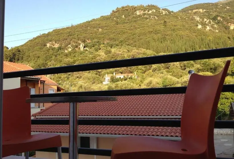 استودیوی استاندارد, Remezzo Apartments
