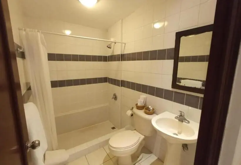اتاق استاندارد, Cinco Hotel B&b