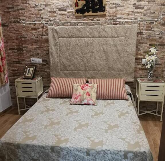 اتاق استاندارد, Hostal Maestre