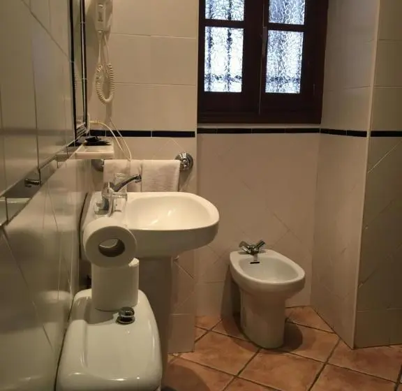 اتاق استاندارد, Hostal Maestre