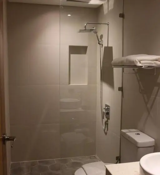 Deluxe-sviitti, Acacia Hotel Bacolod