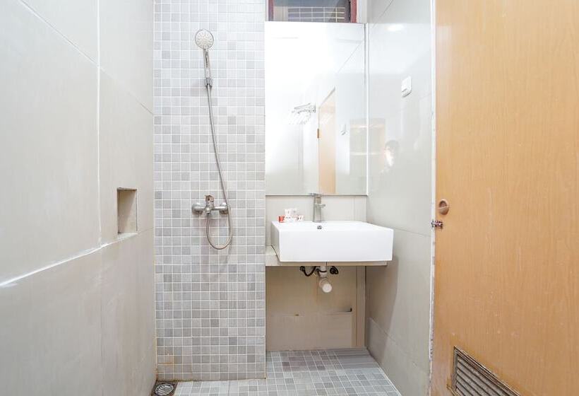 Deluxe Kamer, Andita Syariah