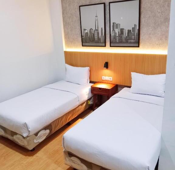 StandaardKamer, Andita Syariah