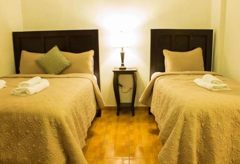 스탠다드 트리플 룸, & Restaurant Fleur De Lis