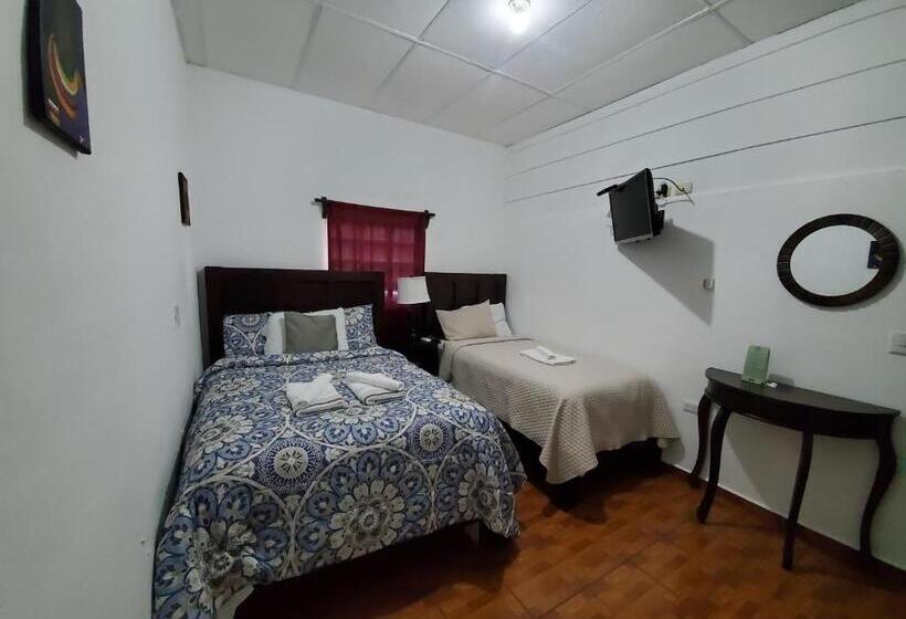 이그제큐티브 스위트, & Restaurant Fleur De Lis