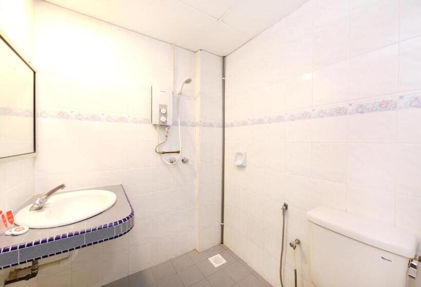 غرفة ديلوكس, Seremban Inn