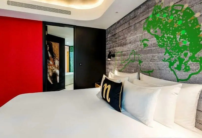 سوییت, Nhow London