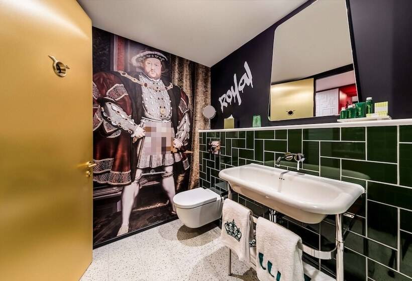 اتاق سوپریور, Nhow London