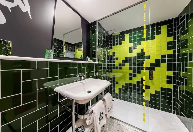 اتاق سوپریور, Nhow London