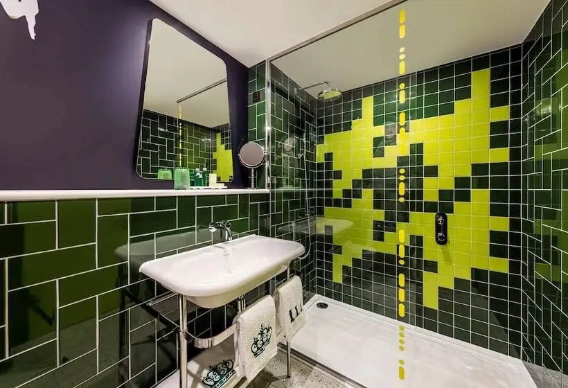 اتاق سوپریور, Nhow London