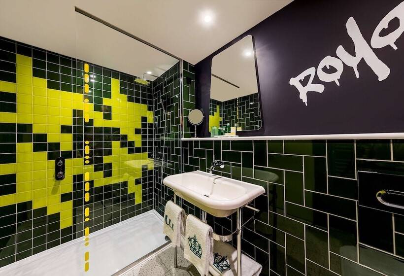 חדר פרמיום, Nhow London