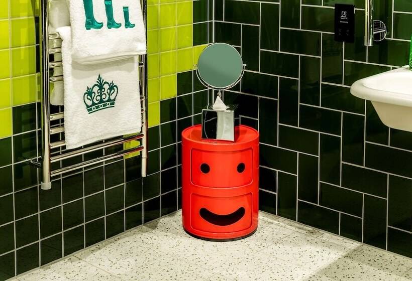 חדר סופריור, Nhow London