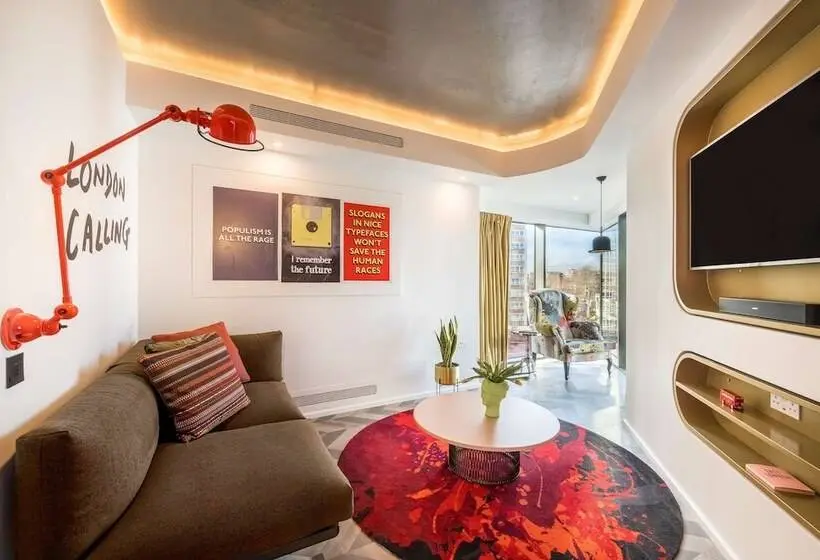 سوییت, Nhow London