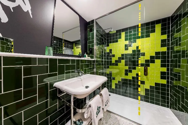 اتاق سوپریور, Nhow London