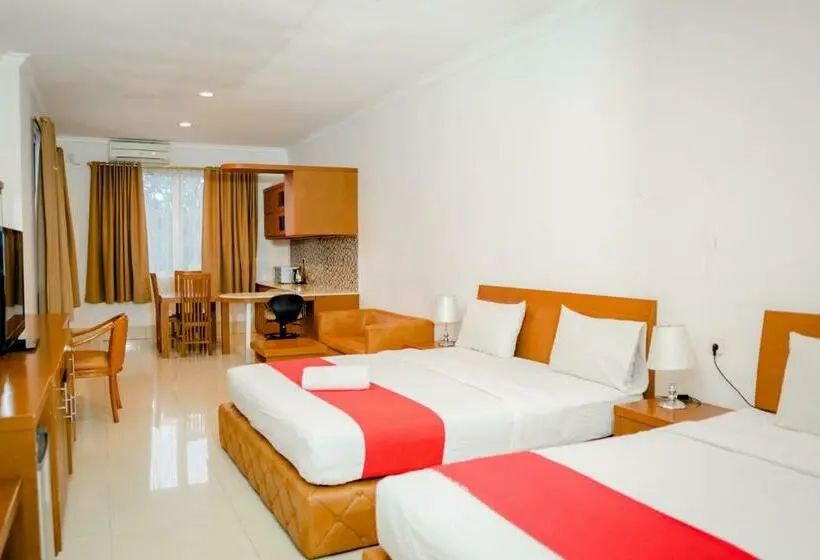 Quarto Familiar, & Wisma Bintang Jadayat