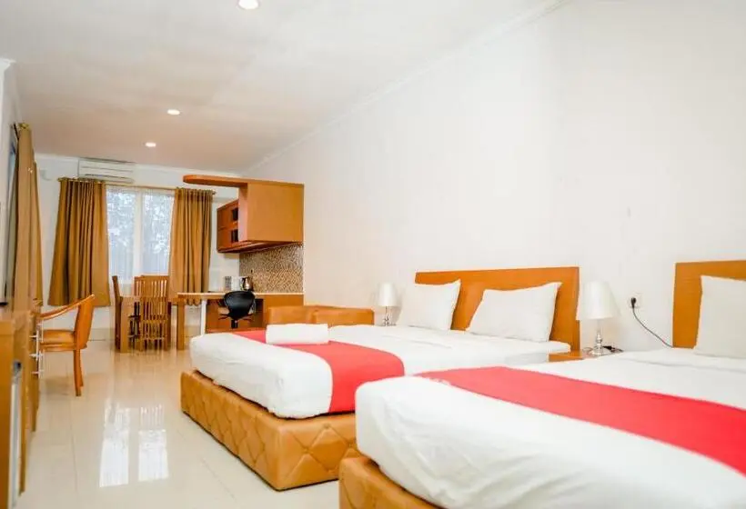 Quarto Familiar, & Wisma Bintang Jadayat