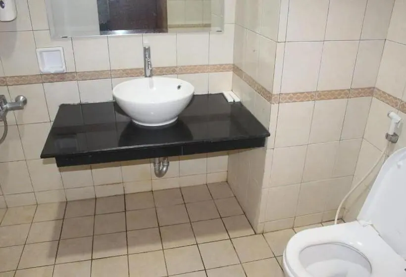 Quarto Superior, & Wisma Bintang Jadayat