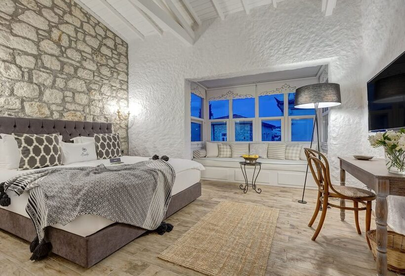 Standard Room, Alachi