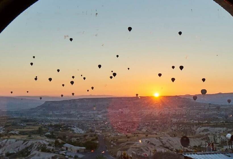Люкс, Wings Cappadocia