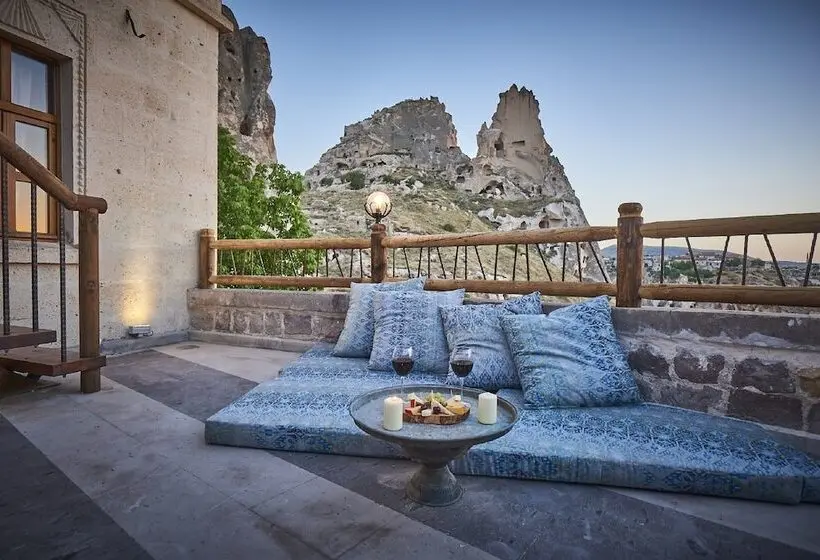 コンフォートルーム, Wings Cappadocia