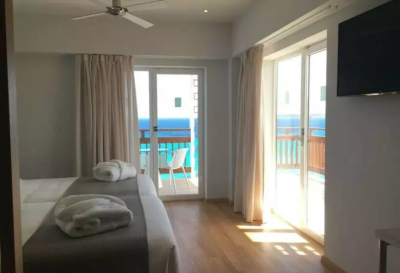 اتاق استاندارد, Talayot - Adults Only