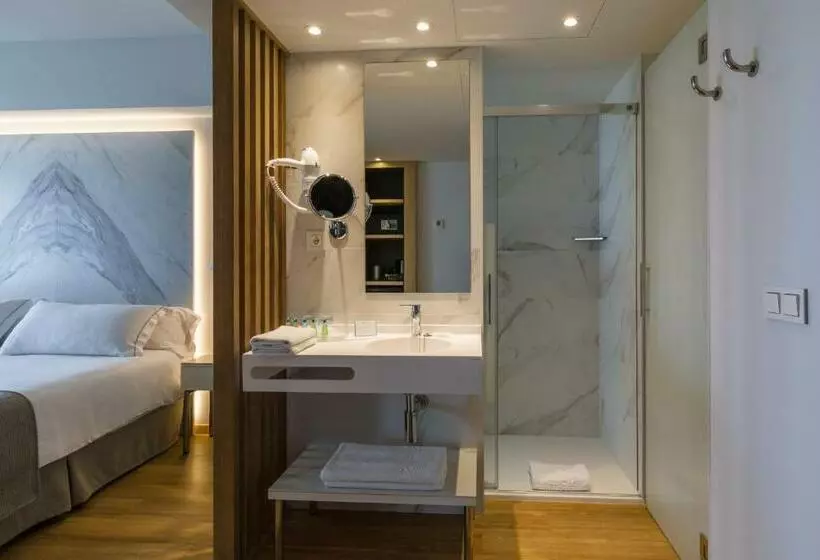 اتاق استاندارد با چشمانداز دریا, Talayot - Adults Only