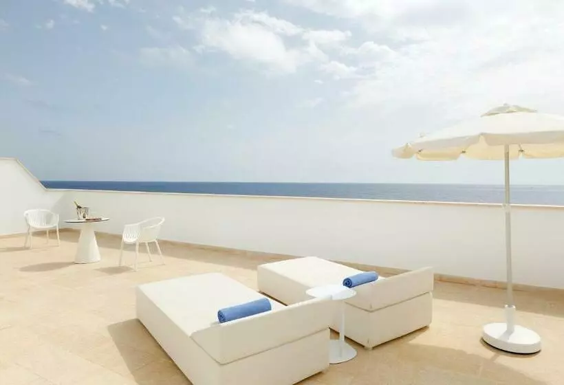 سوییت جونیور, Talayot - Adults Only
