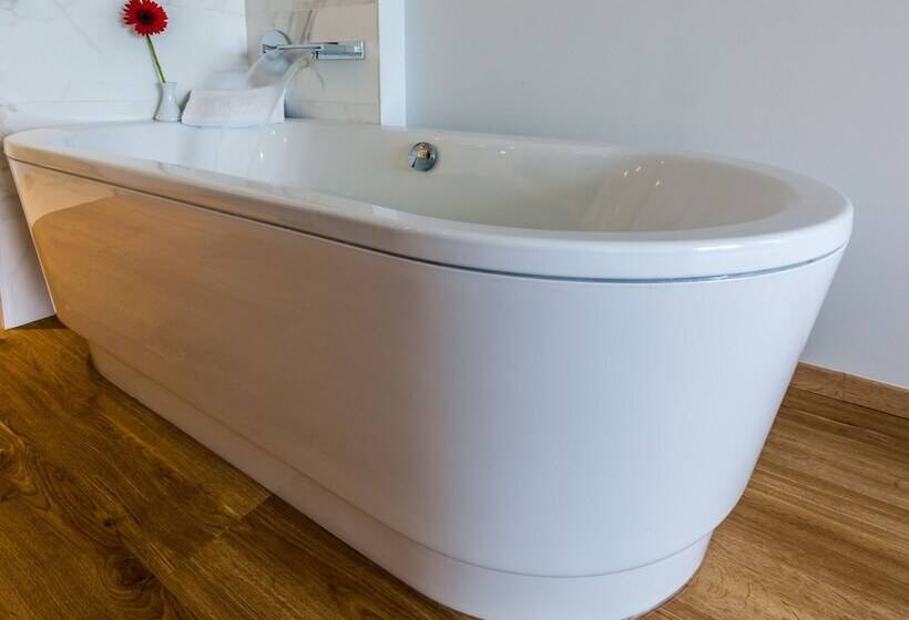 Полулюкс, Talayot - Adults Only