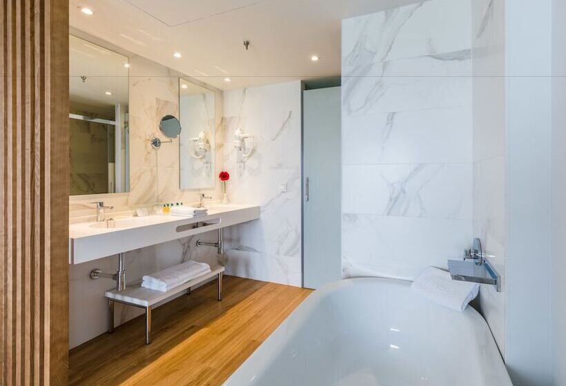 Полулюкс, Talayot - Adults Only