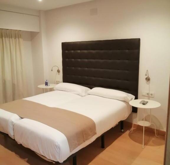 غرفة سوبيريور, Estudiotel Alicante