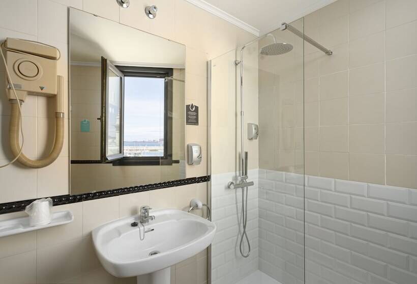 Номер Стандарт Вид на Море, Alda Pasaje