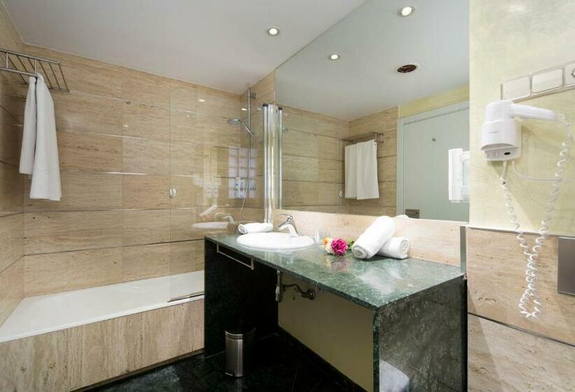 주니어 스위트 바다 전망, Alua Golf Trinidad