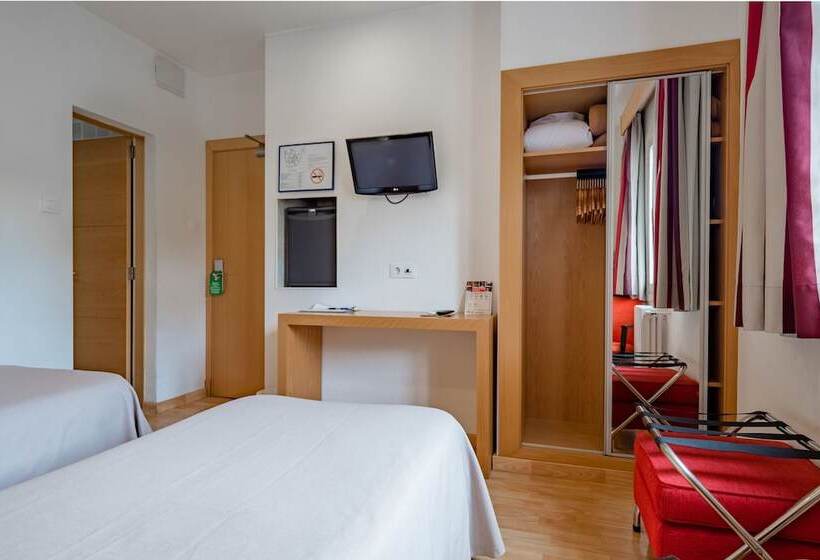 标准间, Amic Colon