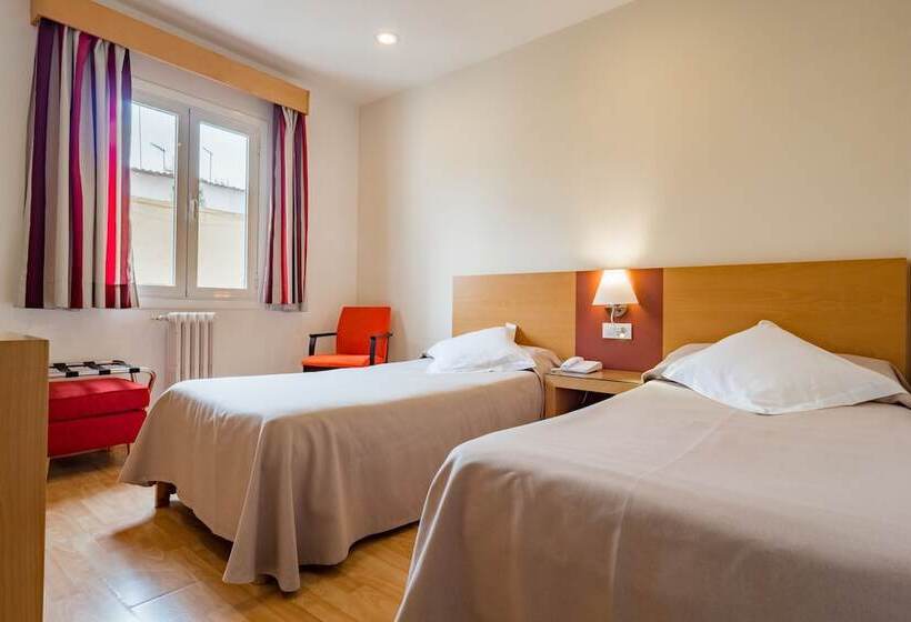 חדר סטנדרט, Amic Colon