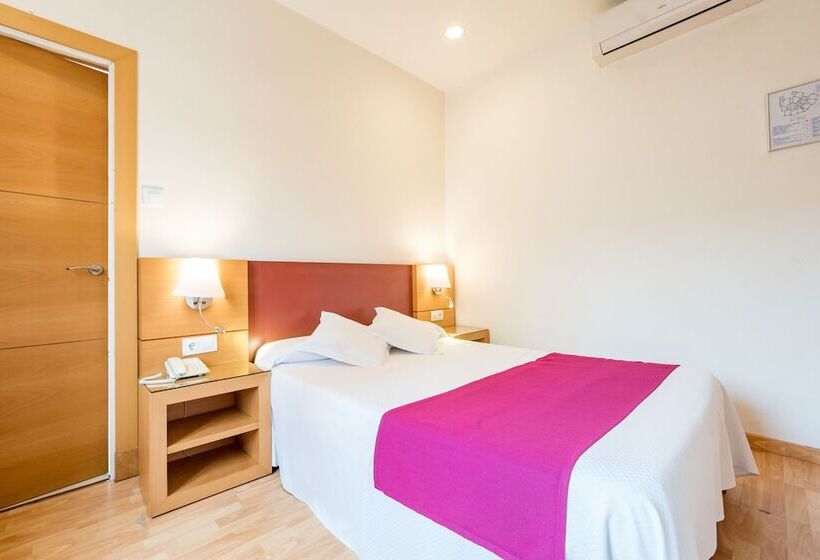 标准单人间, Amic Colon