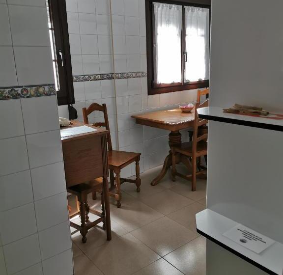 آپارتمان 1 خوابه, Arco Navia