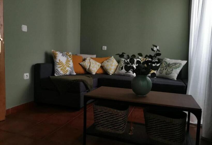 آپارتمان 1 خوابه, Arco Navia