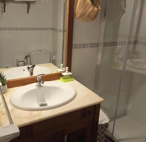 استودیوی استاندارد, Arco Navia