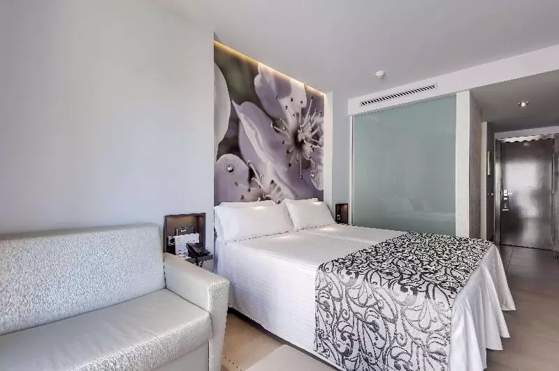 اتاق سوپریور, Barcelo Illetas Albatros Adults Only