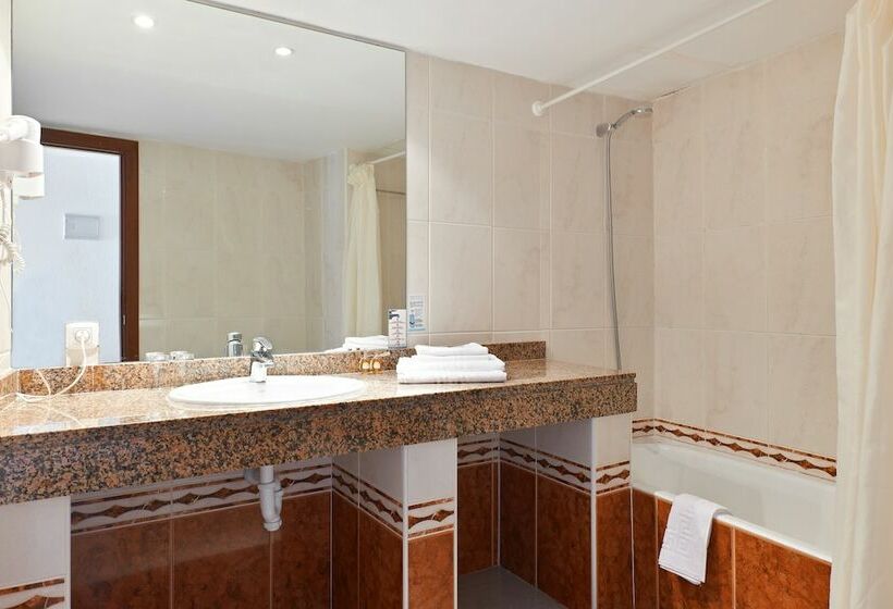 Standard Yhden Hengen Huone, Blue Sea Mediodia