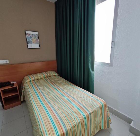 غرفة قياسية فردية, Camposol