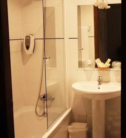 ファミリールーム, Casona Del Busto