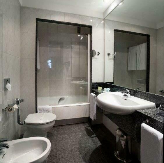 اتاق استاندارد, Clarin