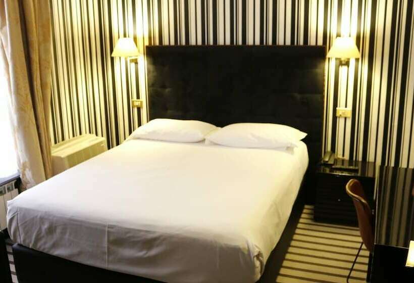 اتاق استاندارد یک نفره, Clarin