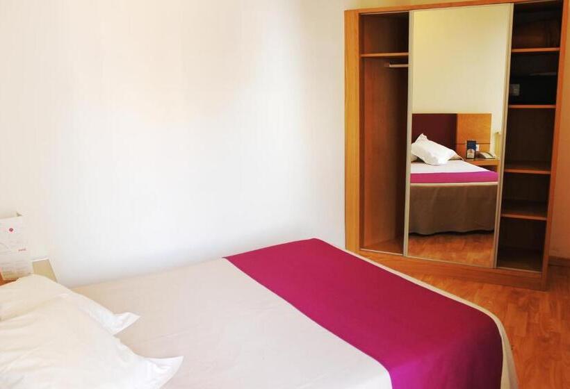 חדר סטנדרט, Amic Colon