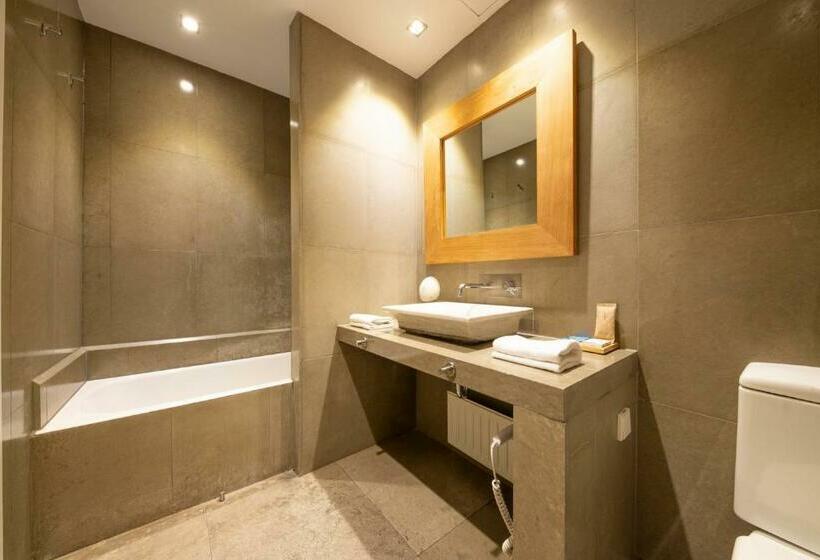 标准间, Huerto Del Cura