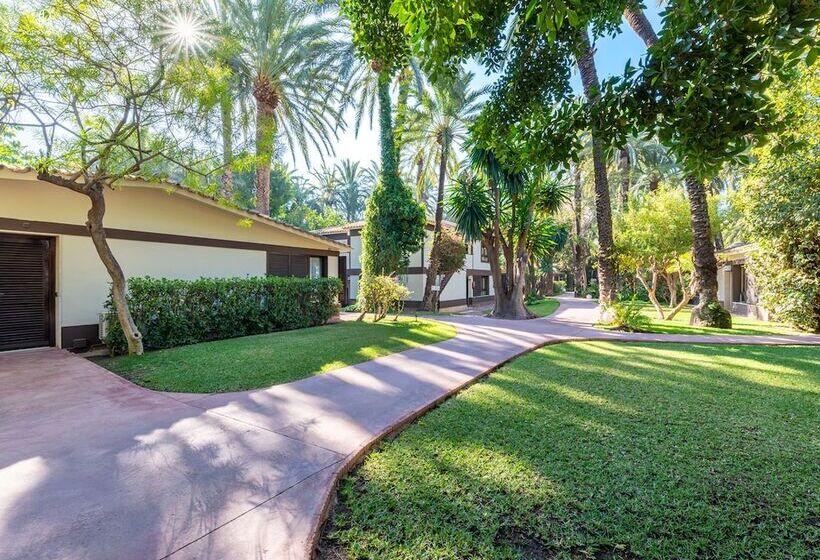 标准间, Huerto Del Cura