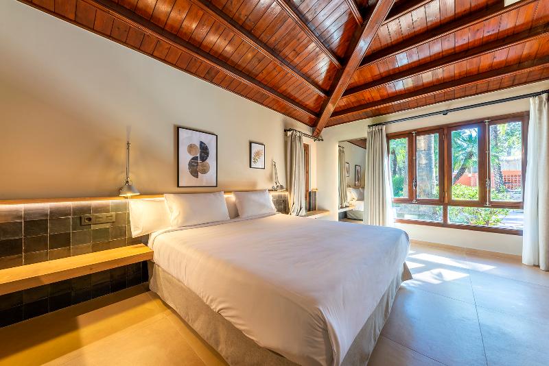 标准间, Huerto Del Cura